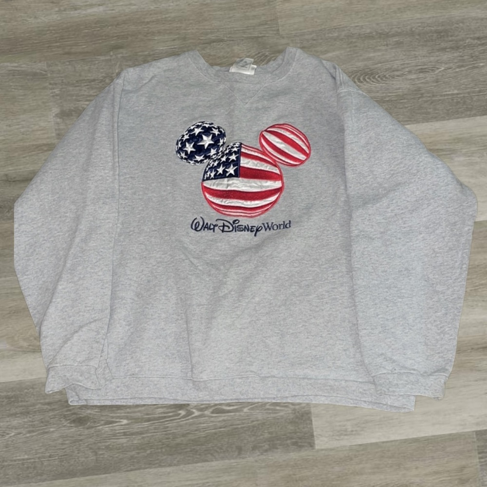 Vintage walt disney world sweatshirt